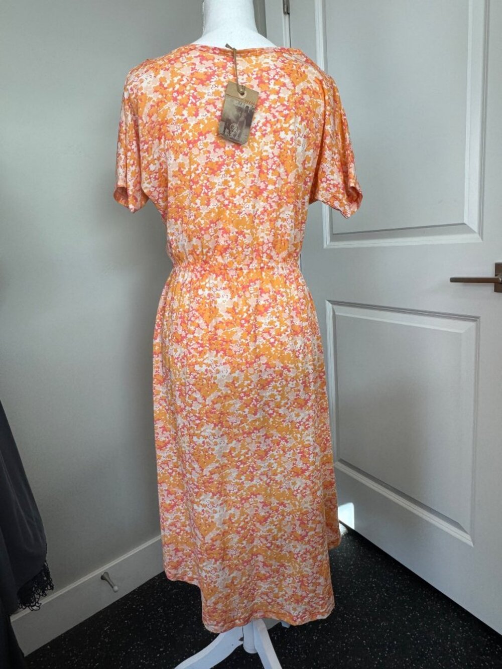 Alternative Flamingo Ditzy Floral Print Dress M Cottage Beach Travel Light - Picture 11 of 15